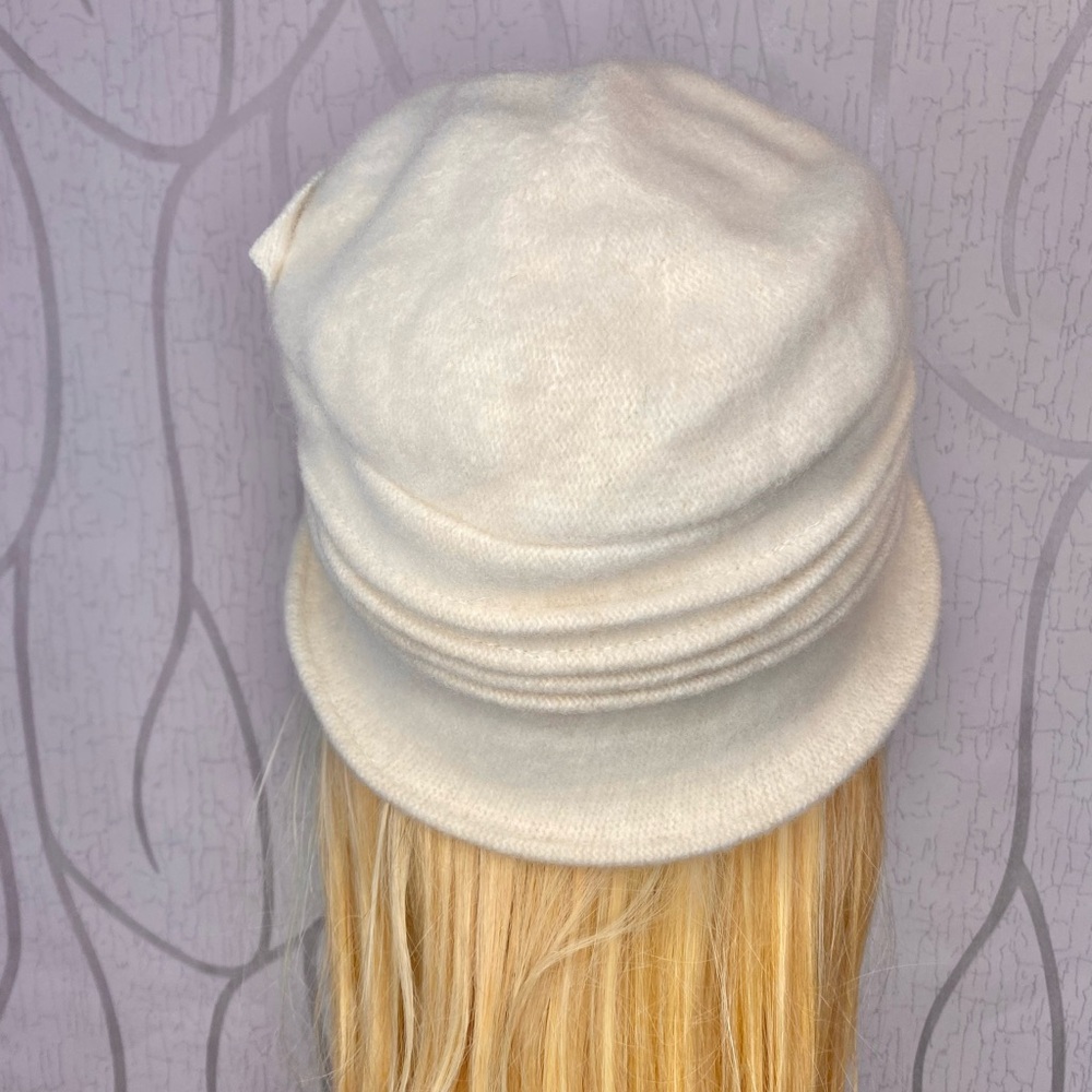 🎀🌷 Cream White Wool 3D Floral Hat 🌷🎀 NWT - Picture 6 of 9